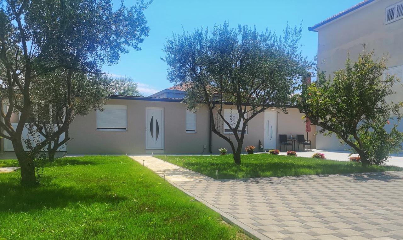 זאדאר Studio Apartments Tara מראה חיצוני תמונה
