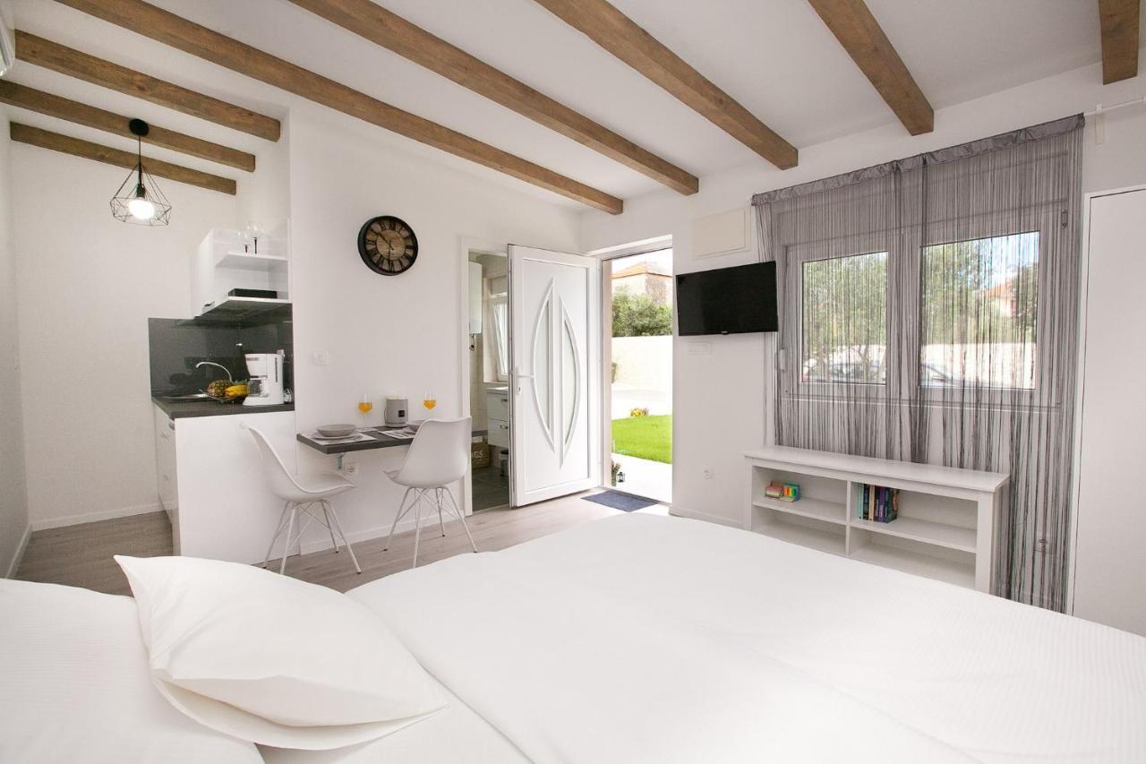 זאדאר Studio Apartments Tara מראה חיצוני תמונה