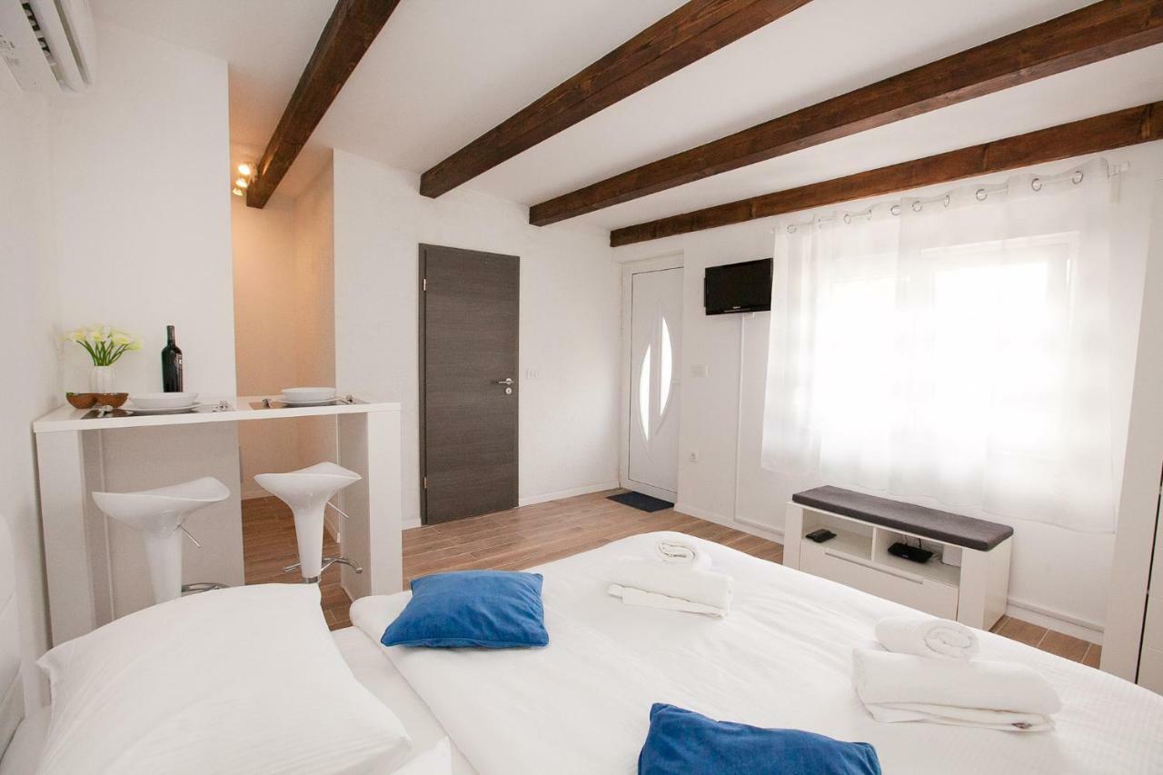 זאדאר Studio Apartments Tara מראה חיצוני תמונה